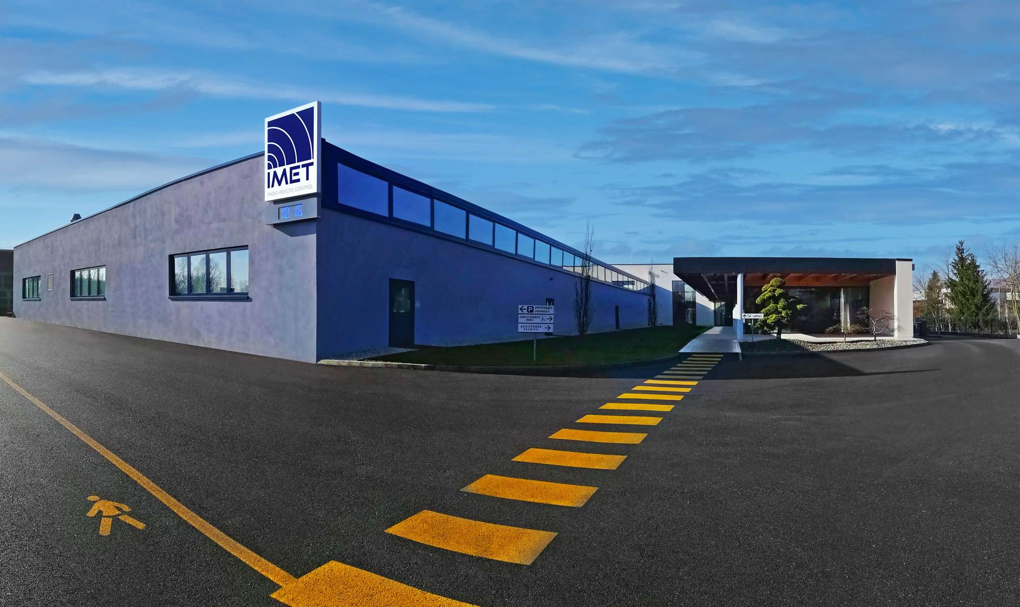 Cong-ty-san-xuat-bo-dieu-khien-tu-xa-IMET