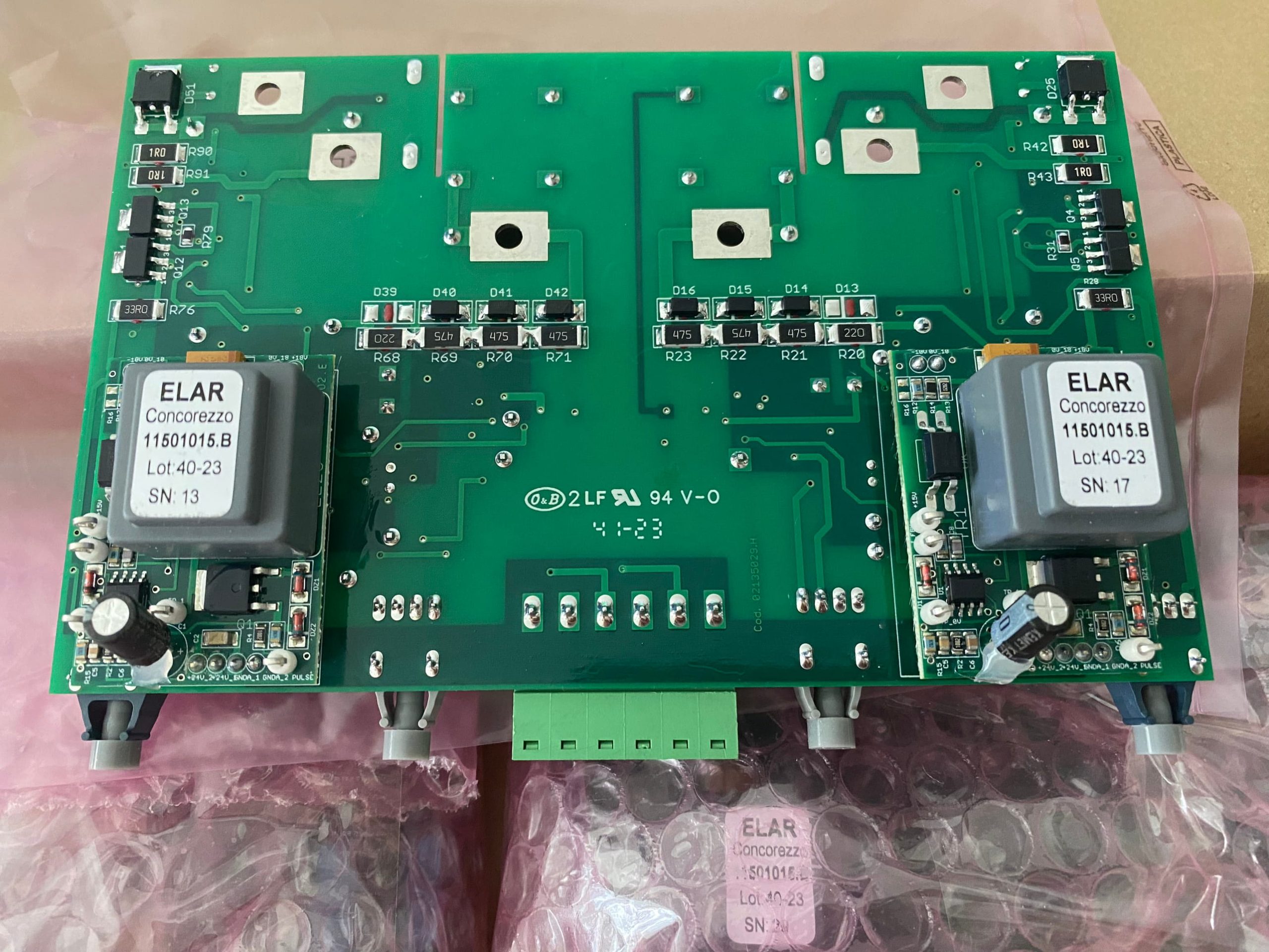 Bo nguồn Secom 110582